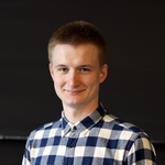 Максим Николаев